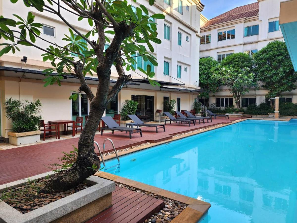בנגקוק Avion Hotel מראה חיצוני תמונה